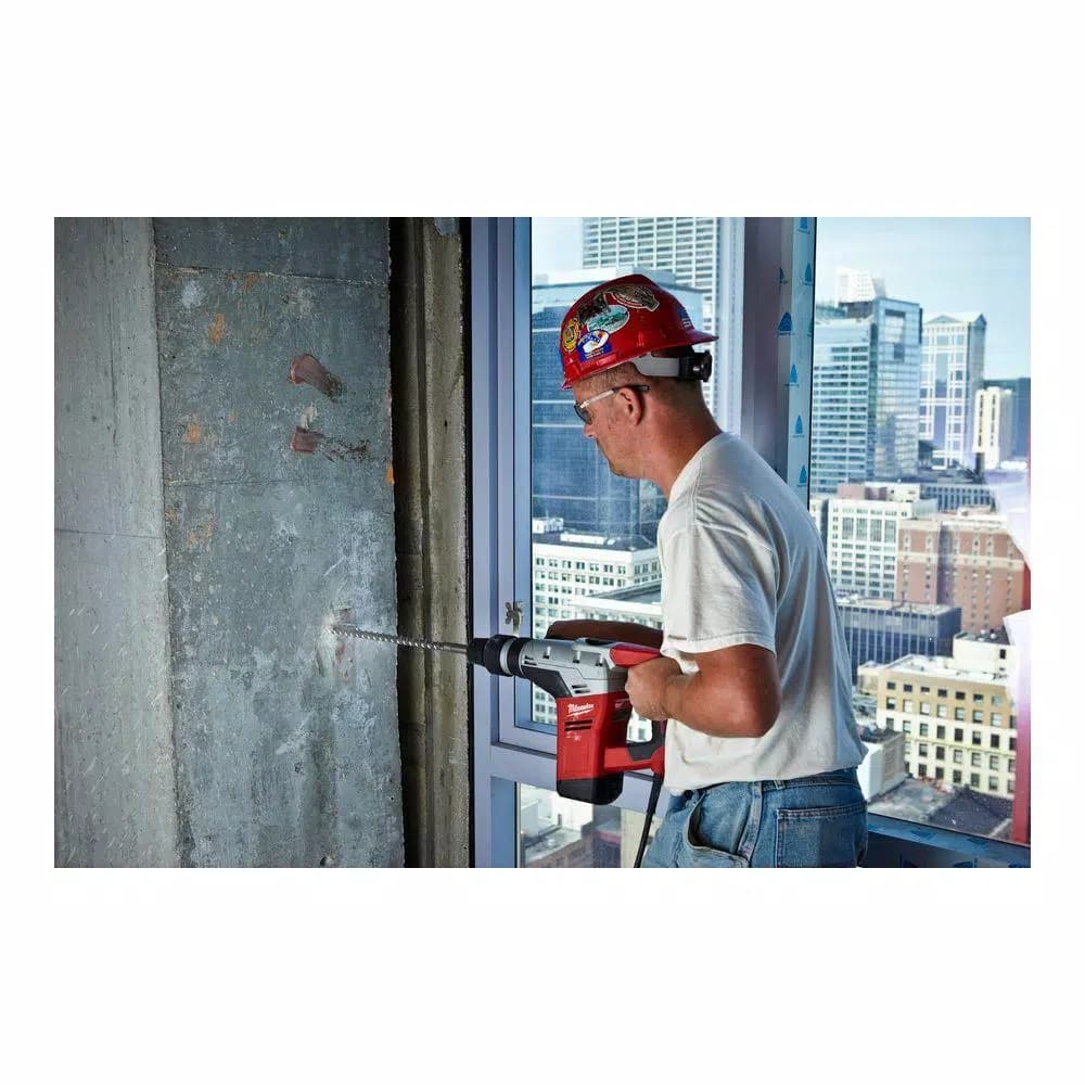 Milwaukee 5317-21 1-9/16 in. SDS-Max Corded Rotary Hammer