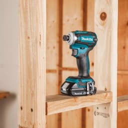 Makita 18V LXT Brushless 4-Speed Impact Driver Kit with 2 2.0 Ah Batteries and Charger thumbnail 7