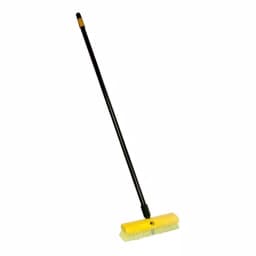 Rubbermaid Commercial Products Rubbermaid Commercial 60 in. Wood Broom Handle with Threaded Metal Tip thumbnail 3