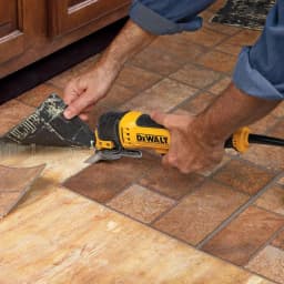 DEWALT DWA4217 Oscillating Tool Rigid Scraper Blade - Universal Fit thumbnail 3