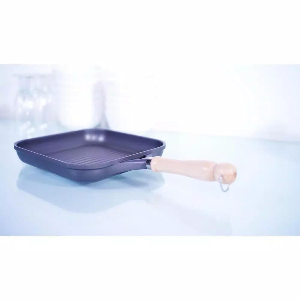 Berndes Tradition 10 in. Cast Aluminum Nonstick Square Grill Pan, Gray