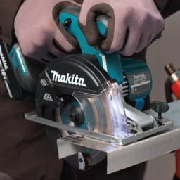 Makita 18V LXT Brushless 5-7/8 in. Cordless Metal Cutting Circular Saw (Tool-Only) thumbnail 13