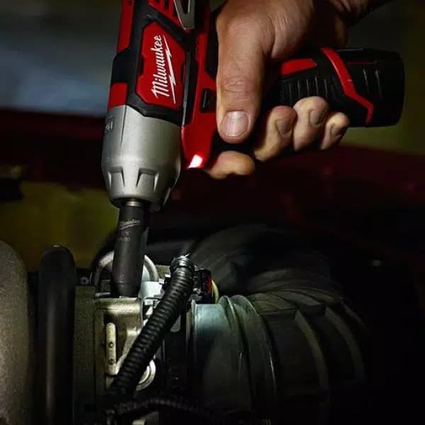 Milwaukee M12 12V Lithium-Ion Cordless 3/8 in. Impact Wrench Kit with (2) 1.5 Ah Batteries, Charger & Hard Case