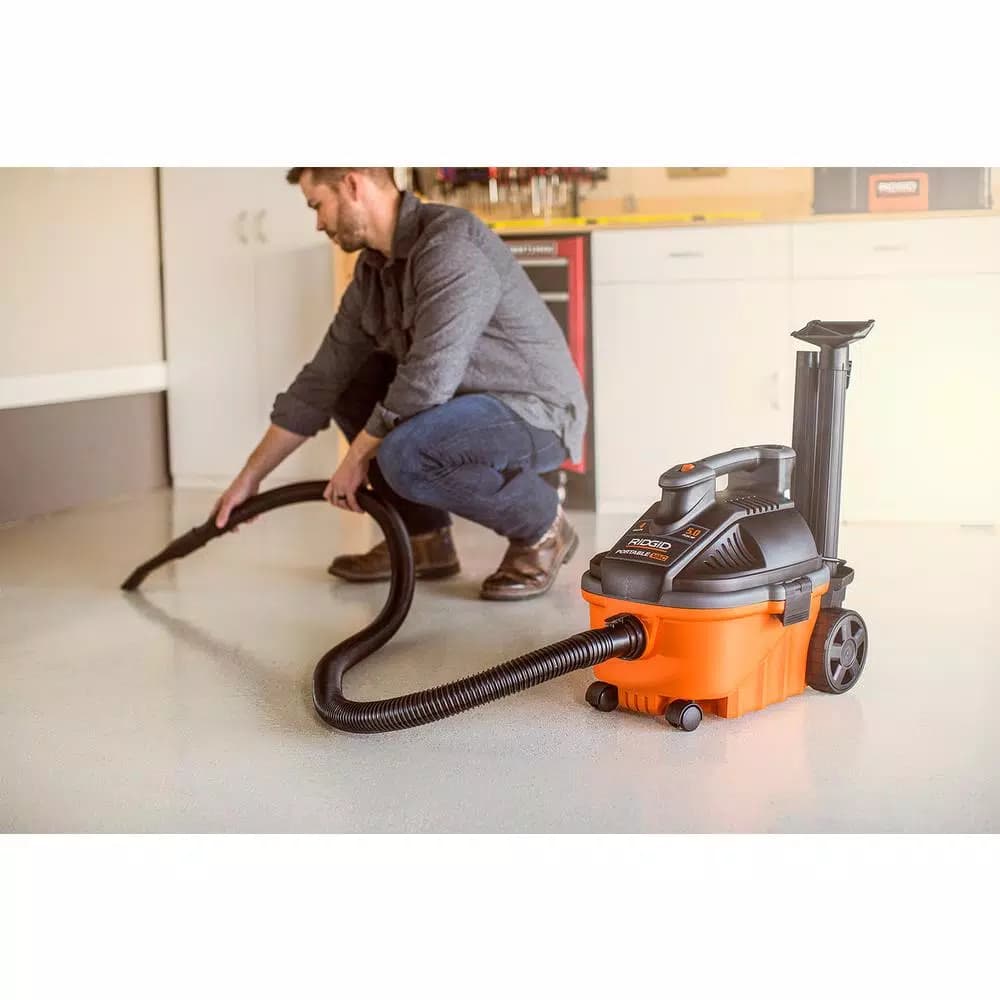 RIDGID 4 Gal. 5.0 Peak HP Portable Wet/Dry Shop Vacuum with 7 ft. Hose and Accessories