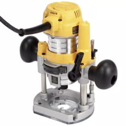 DEWALT 1.25 HP Compact Router with Fixed and Plunge Bases, 7 Amp, Variable Speed thumbnail 3