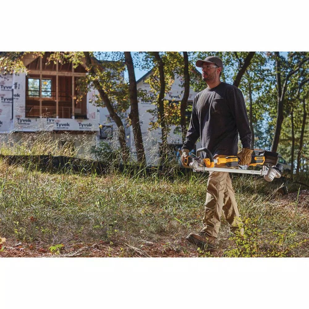 DEWALT 20V MAX Cordless Brushless 14 in. String Trimmer (Tool Only)