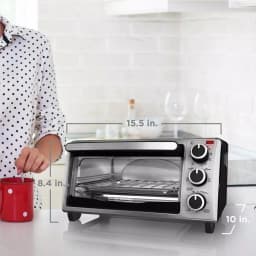 BLACK+DECKER 4-Slice Stainless Steel Toaster Oven with EvenToast Technology thumbnail 7