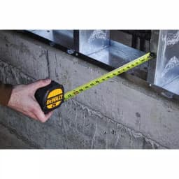 DEWALT 25 ft. x 1-1/4 in. Heavy-Duty Construction Tape Measure with Reinforced ABS Housing thumbnail 14