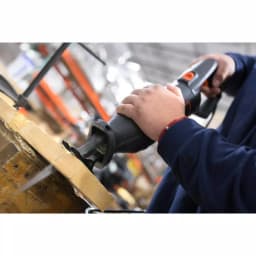 WEN 10 Amp Corded Variable Speed Reciprocating Saw with 8-Position Pivoting Head thumbnail 2