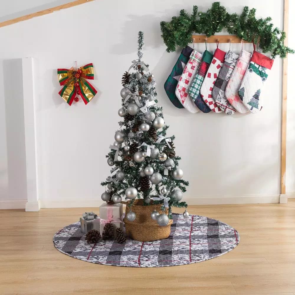 Country Living Faith 48 in. Reversible Quilted Microfiber Tree Skirt - Chickadee Toile & Floral