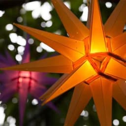 Kringle Traditions 14 in. Illuminated LED Amber Moravian Star Holiday Decoration thumbnail 5