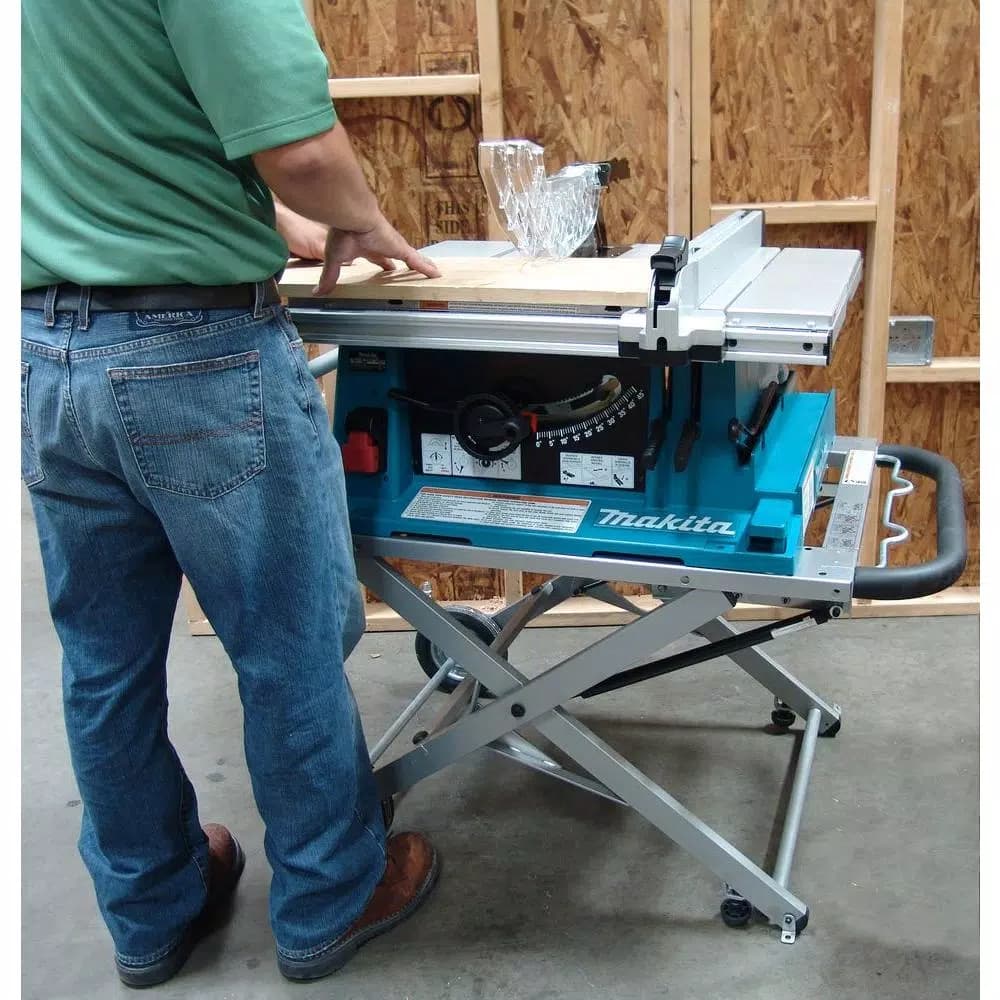 Makita 15 Amp 10 in. Corded Contractor Table Saw with Portable Stand, 25 in. Rip Capacity