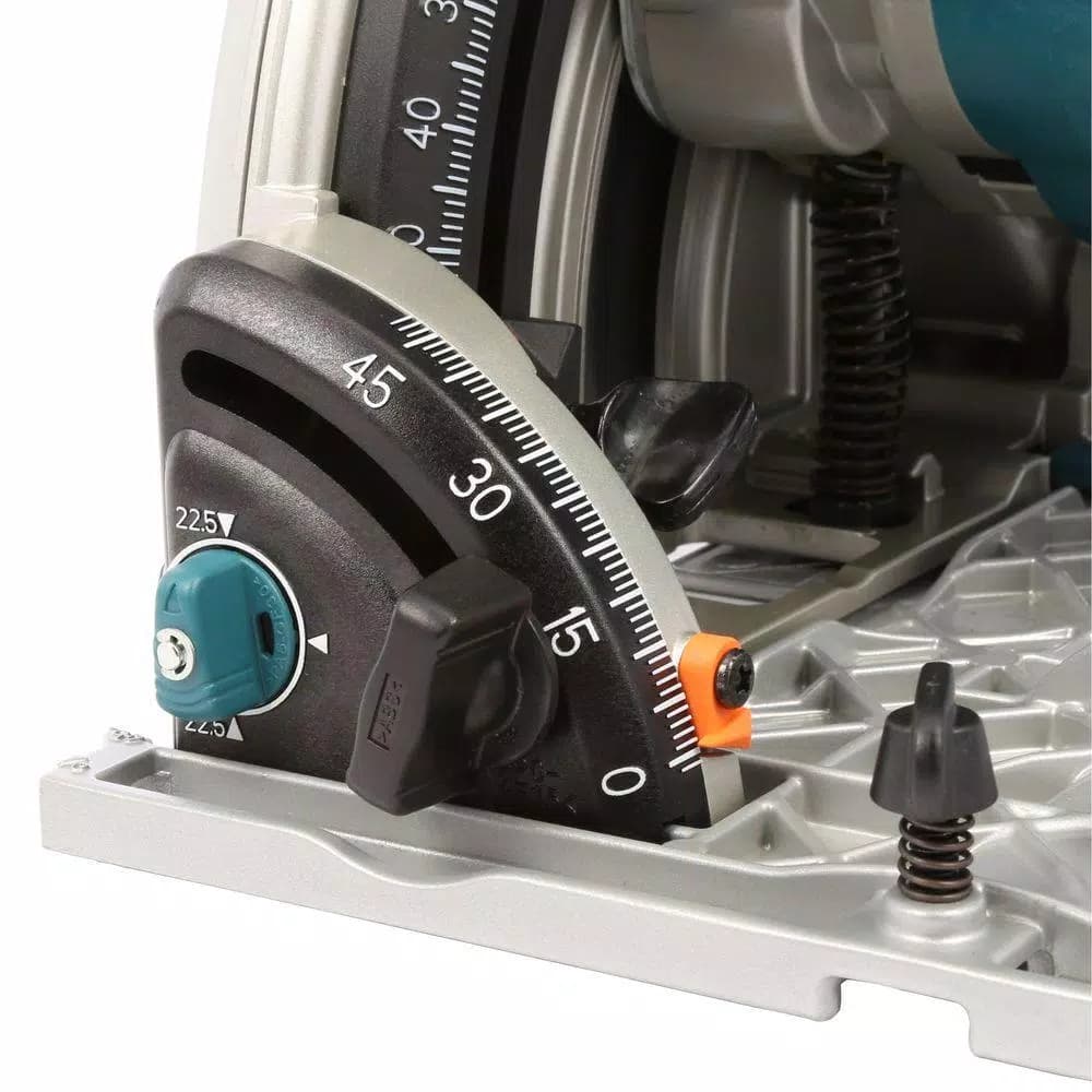 Makita 12 Amp 6-1/2 in. Plunge Circular Saw Bundle with (2) 55 in. Guide Rails and Clamp