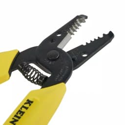 Klein Tools 6-1/4 in. Dual-Wire Stripper & Cutter for 10-14 AWG Solid Wire thumbnail 4