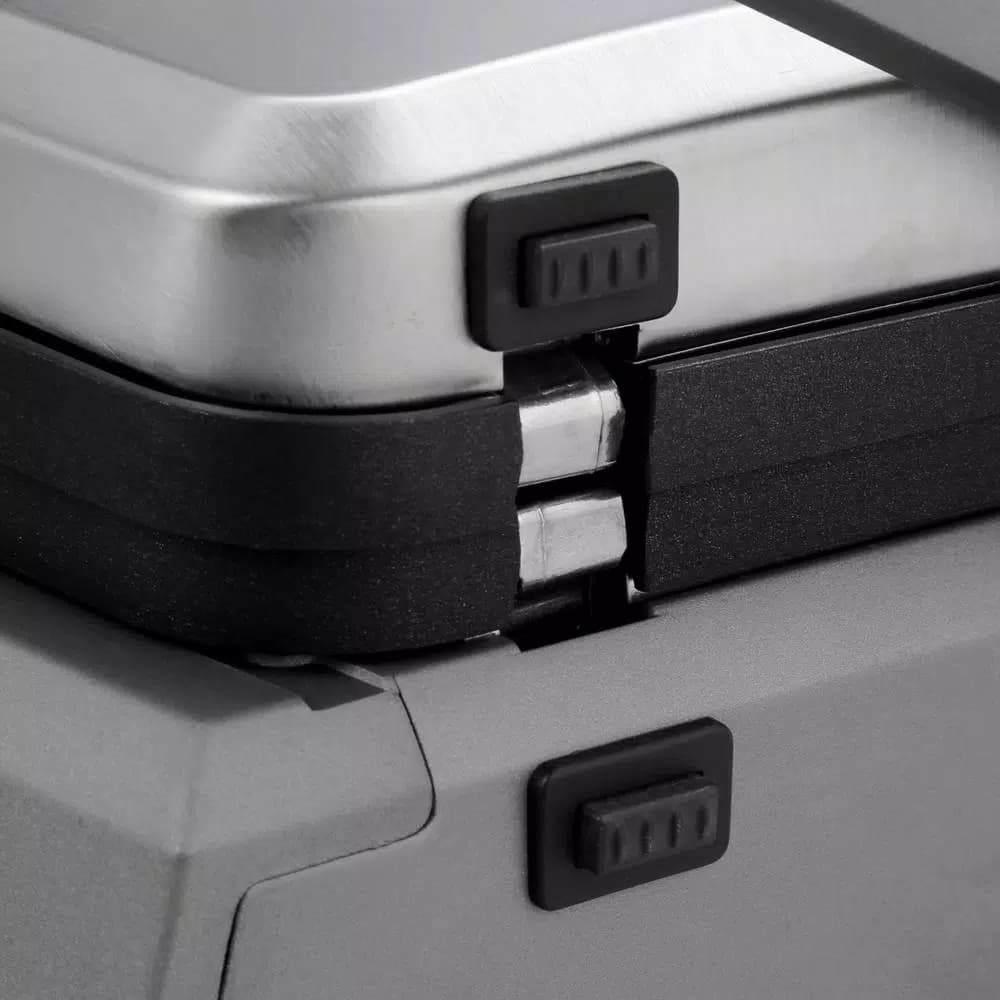 Cuisinart Deluxe Griddler 240 sq. in. Stainless Steel Indoor Grill with Dual-Zone Temperature Control