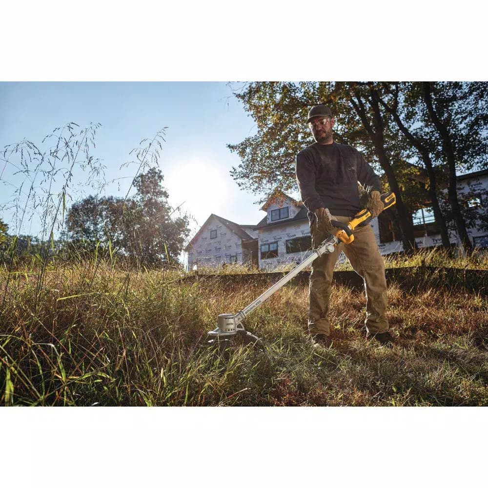 DEWALT 20V MAX Cordless Brushless 14 in. String Trimmer (Tool Only)