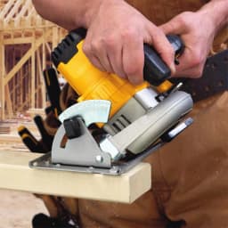 DEWALT 20V MAX Cordless 4-Tool Combo Kit with (2) Batteries and Charger thumbnail 13