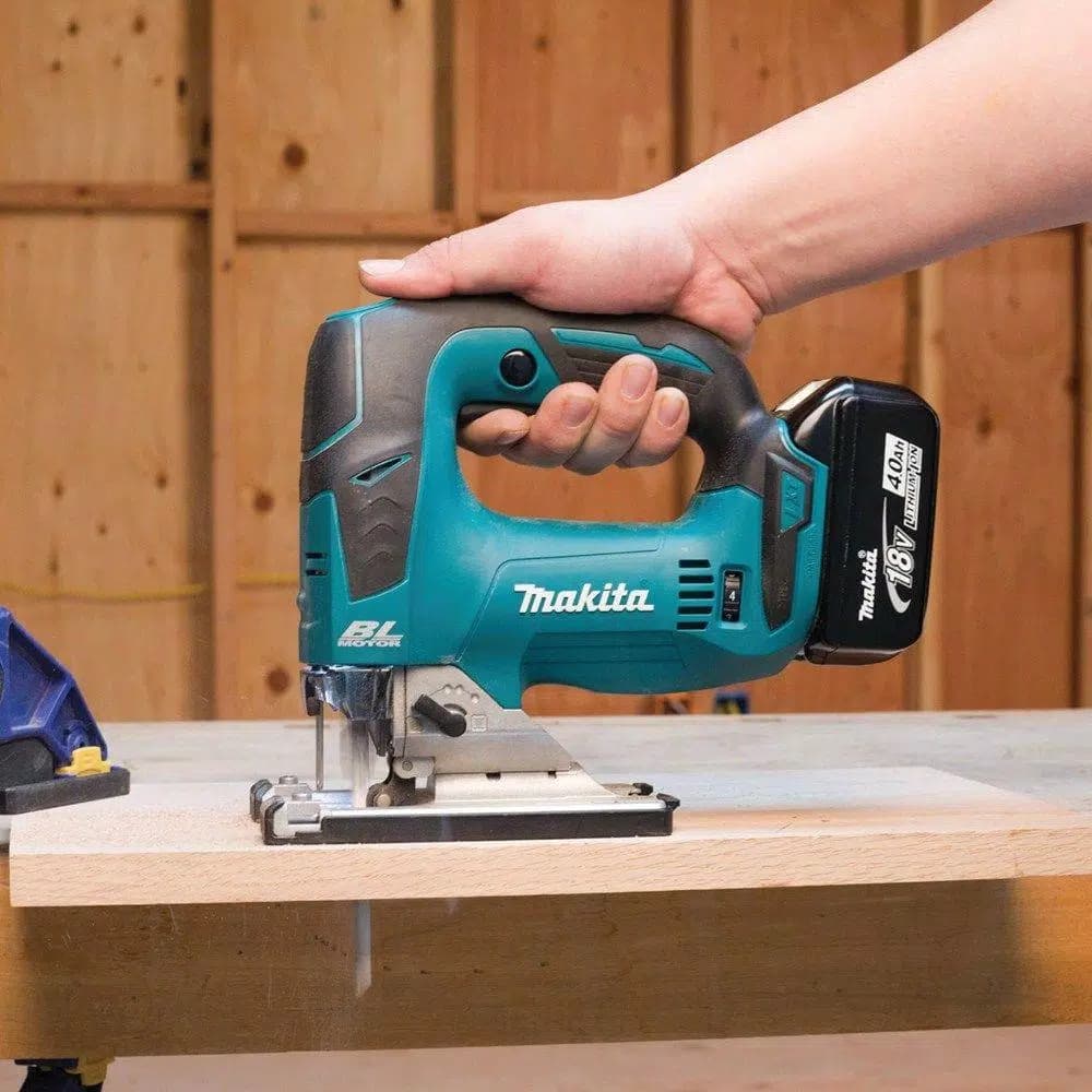 Makita 18V LXT Brushless Cordless Jig Saw, Tool-Only (XVJ02Z)