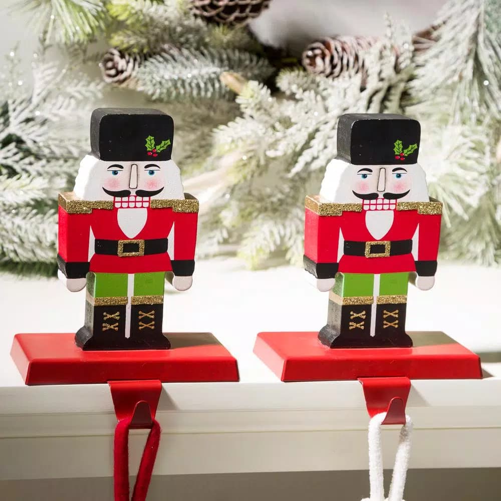 Glitzhome Nutcracker Wooden and Metal Stocking Holders, Set of 2