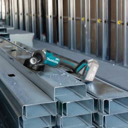 Makita 18V LXT Brushless Cordless 4-1/2 in. / 5 in. Paddle Switch Angle Grinder - Tool Only thumbnail 2
