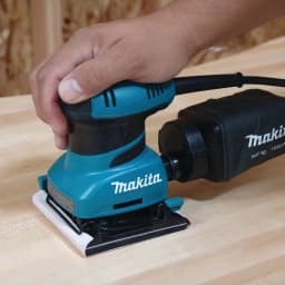 Makita 2 Amp Corded 1/4 Sheet Finishing Sander with Sanding Paper and Dust Bag thumbnail 10