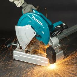 Makita 18V X2 LXT Brushless 14 in. Cordless Cut-Off Saw Kit with 5.0 Ah Batteries and Charger thumbnail 2