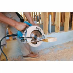 Makita 15 Amp 7-1/4 in. Corded Circular Saw with 56 Degree Bevel Capacity and Hard Case thumbnail 8