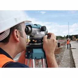 Bosch GOL 32CK 5.6 in. Automatic Optical Level Kit with 32x Magnification and Aluminum Tripod thumbnail 2
