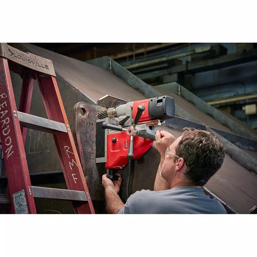 Milwaukee 13 Amp 1-5/8 in. Magnetic Drill Kit with 2-Speed Gearbox
