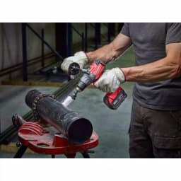 Milwaukee M18 FUEL 1/2 in. Brushless Cordless Hammer Drill/Driver Kit w/ (2) 5.0 Ah Batteries & Charger thumbnail 10
