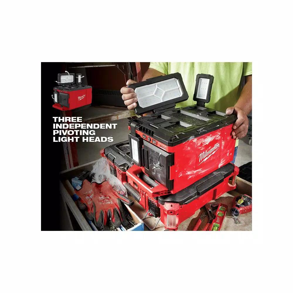 Milwaukee M18 PACKOUT 3000 Lumens LED Light with Built-In Charger