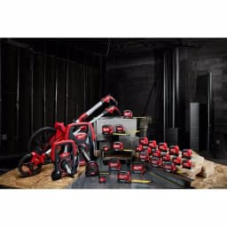 Milwaukee 26 ft. Compact Tape Measure with Nylon Blade Protection thumbnail 6