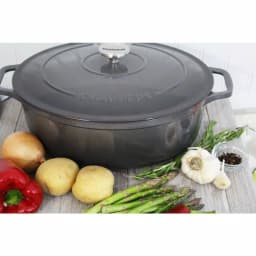 Chasseur 6 qt. Oval Enameled Cast Iron Dutch Oven with Lid, Caviar Grey thumbnail 5