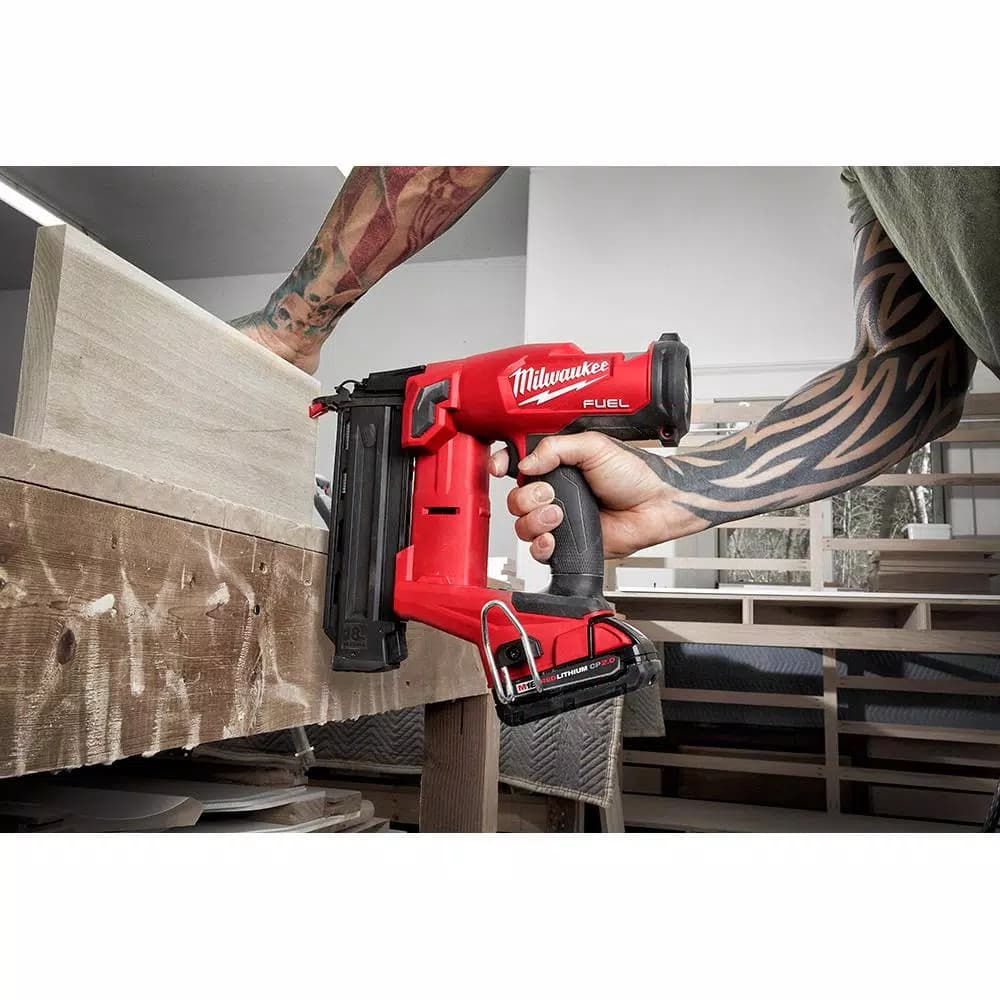 Milwaukee M18 FUEL 10 in. Dual Bevel Sliding Compound Miter Saw & 18-Gauge Brad Nailer Combo Kit