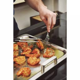 BergHOFF Ron 18/10 Stainless Steel 5-Ply Teppanyaki Griddle Plate, 13.75 in. thumbnail 3