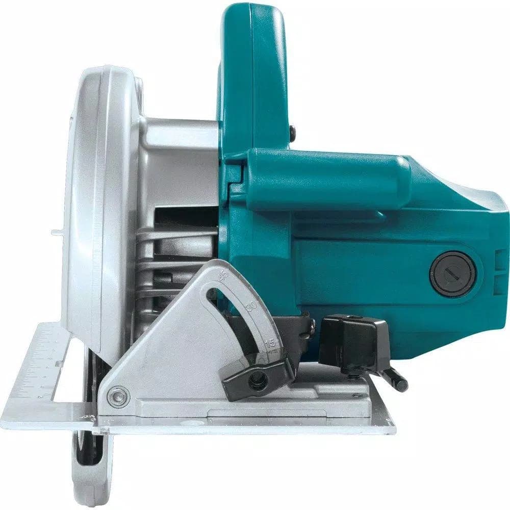 Makita 7-1/4 in. 15 Amp Corded Circular Saw with 24T Carbide Blade and LED Lights