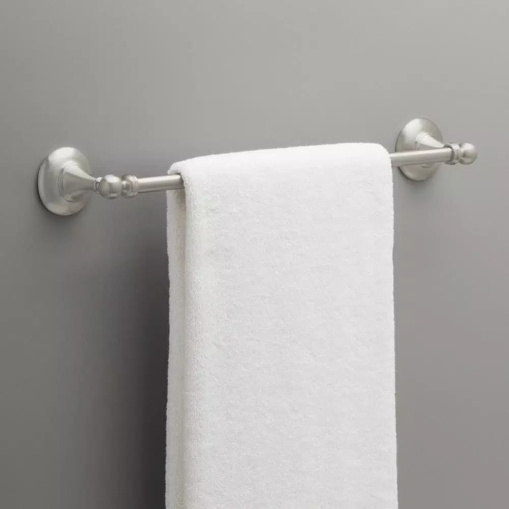 Delta Greenwich II 18 in. Single Towel Bar in SpotShield Brushed Nickel