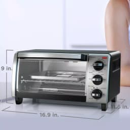 BLACK+DECKER 4-Slice Stainless Steel Convection Toaster Oven with EvenToast Technology thumbnail 8