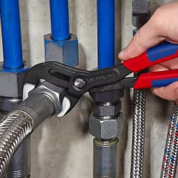 KNIPEX 10 in. Alligator Pliers, Forged Steel with 61 HRC Hardened Teeth thumbnail 2
