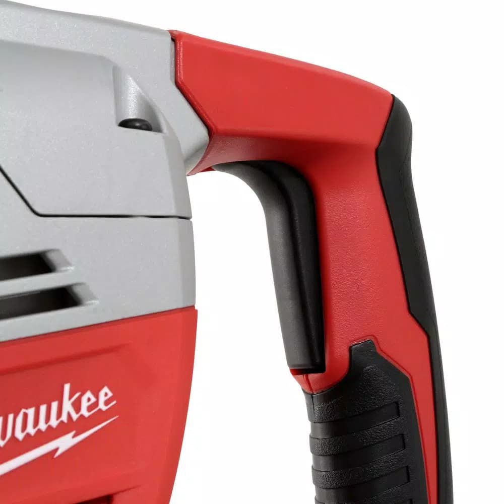 Milwaukee 10.5 Amp 1-9/16 in. Spline Corded Rotary Hammer