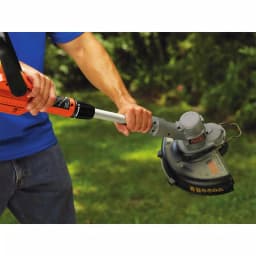 BLACK+DECKER 20V MAX Cordless 2-in-1 String Trimmer and Lawn Edger with Bonus 3-Pack Spools thumbnail 11