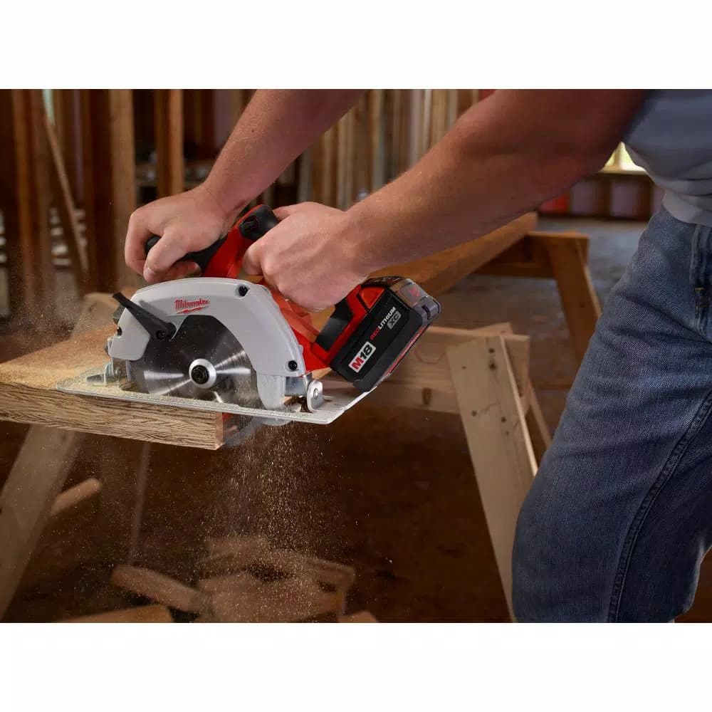 Milwaukee M18 18V Lithium-Ion Cordless 6-Tool Combo Kit with Impact Wrench and Oscillating Multi-Tool