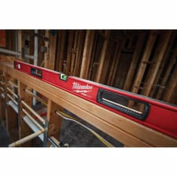 Milwaukee 48 in. REDSTICK Box Level thumbnail 3