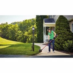 BLACK+DECKER 60V MAX 13 in. Cordless 2-in-1 String Trimmer and Lawn Edger with 1.5 Ah Battery and Charger thumbnail 4