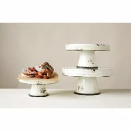 3R Studios Distressed White Metal Cake Stand Set of 3 - Country Cottage Style Pedestals thumbnail 4
