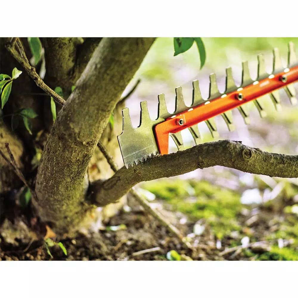 BLACK+DECKER 60V MAX Lithium-Ion Cordless POWERCUT 24 in. Hedge Trimmer with 1.5 Ah Battery and Charger