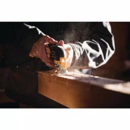 DEWALT 8-Piece Oscillating Multi-Tool Blade Set with Carbide Grout Removal Blade thumbnail 10