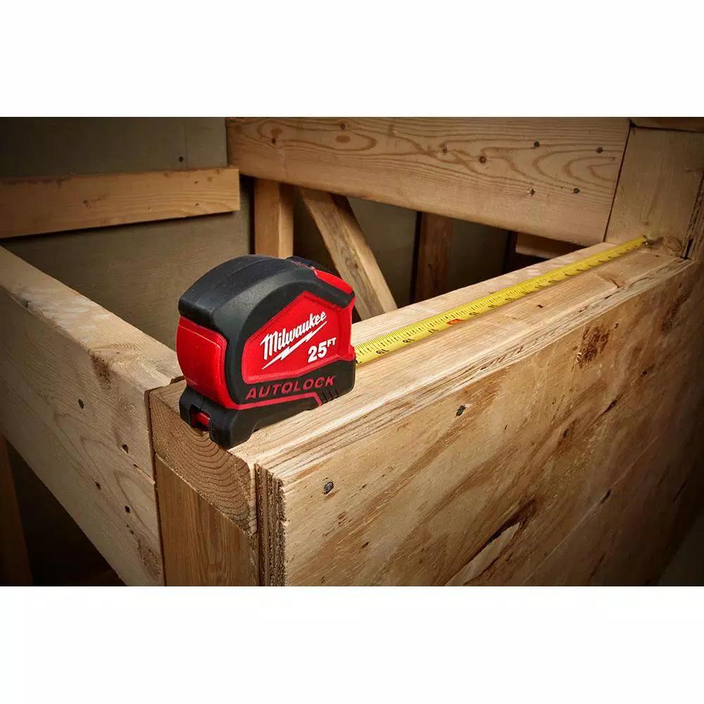 Milwaukee 6-Piece Screwdriver Set with 25 ft. Compact Auto-Lock Tape Measure