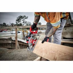 Milwaukee M18 FUEL 7-1/4 in. Rear Handle Circular Saw (Tool-Only) thumbnail 6