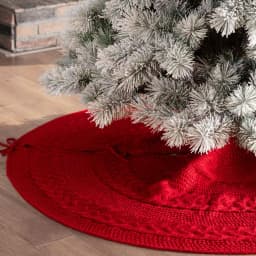Glitzhome 52 in. Red Knitted Acrylic Christmas Tree Skirt thumbnail 7